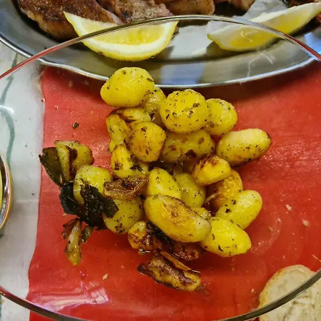 Podere Lambure- Societa Agricola Farm stay Popiglio